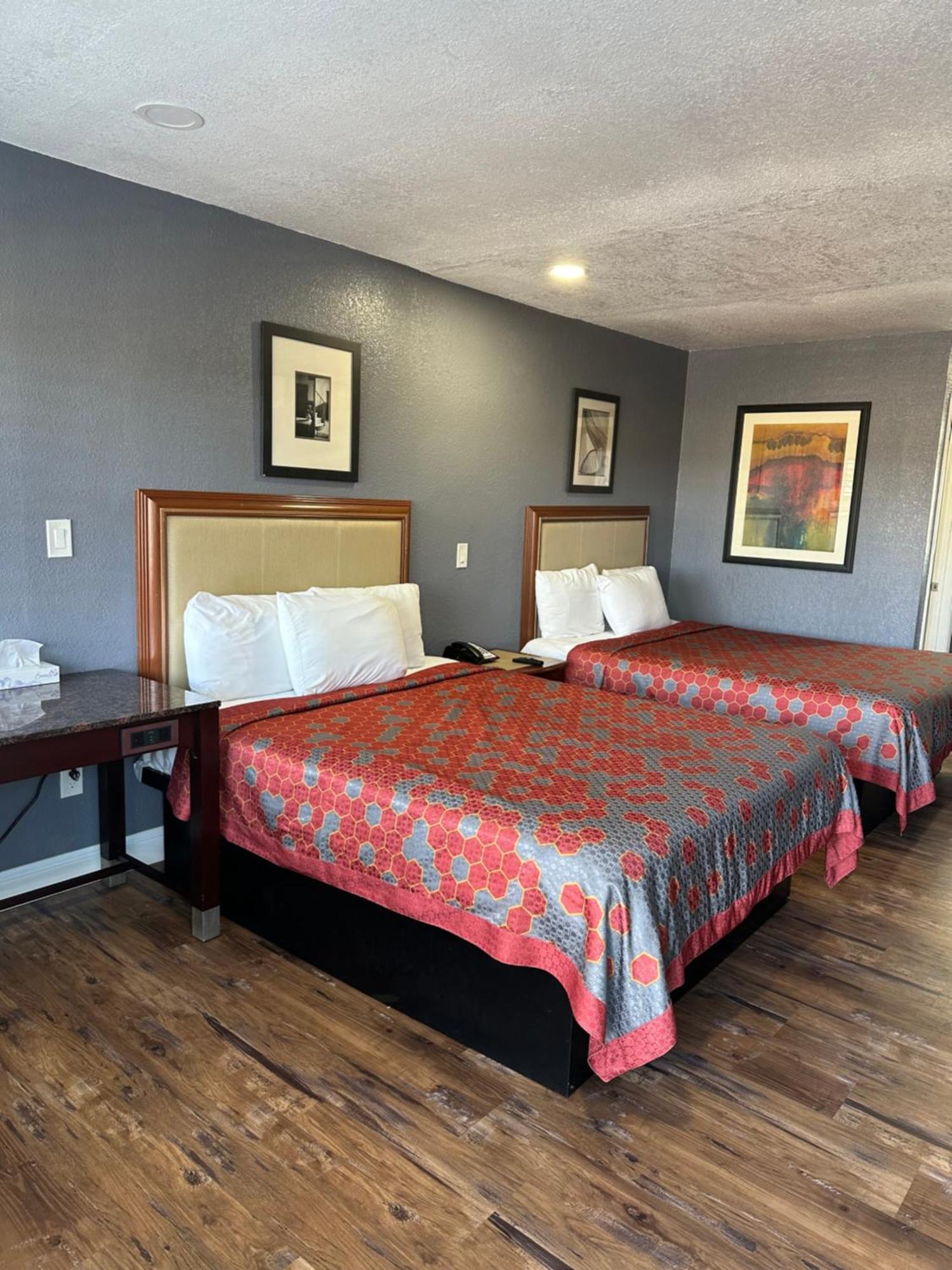 Fireside Inn By The Beach Boardwalk & Bowling Санта Круз Екстериор снимка